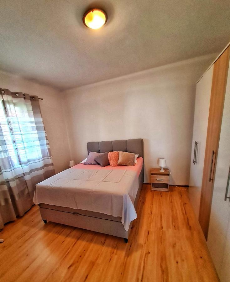 Apartmani Carmen Bibinje Bagian luar foto