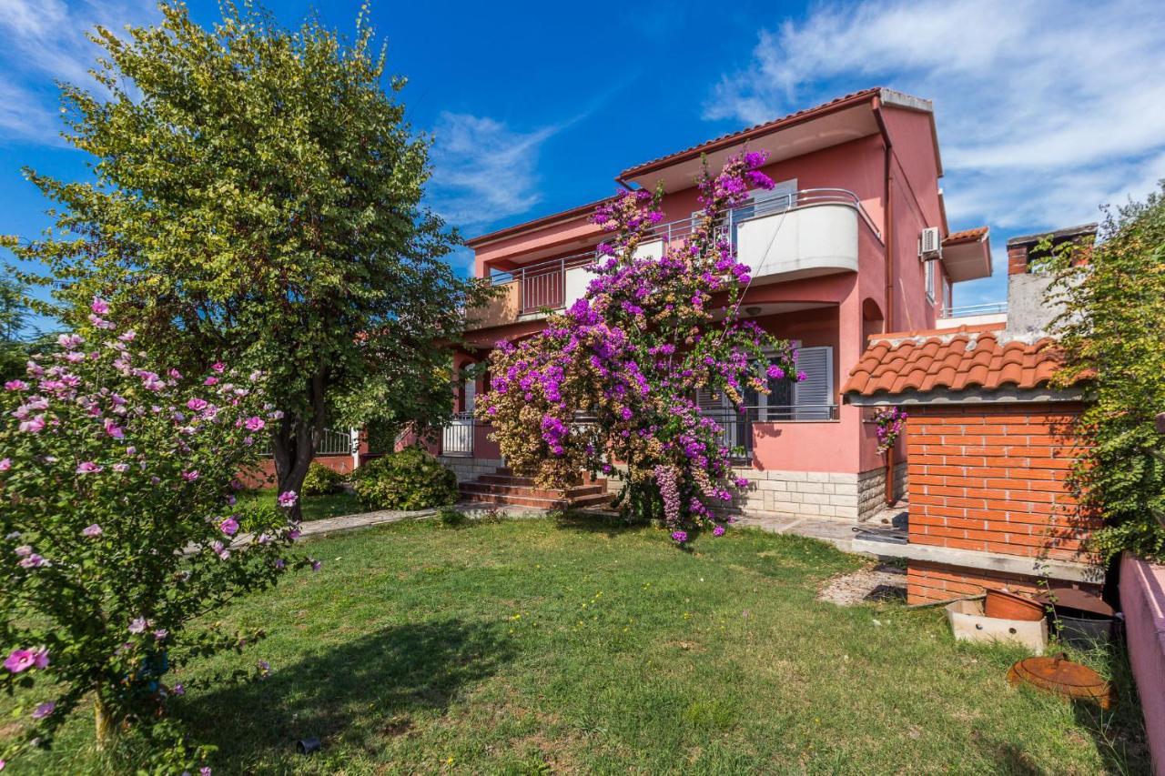 Apartmani Carmen Bibinje Bagian luar foto
